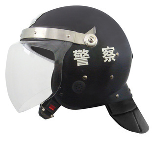 安保防衛(wèi)用品中的守護(hù)之盾 防暴頭盔的選購與廠家直銷解析